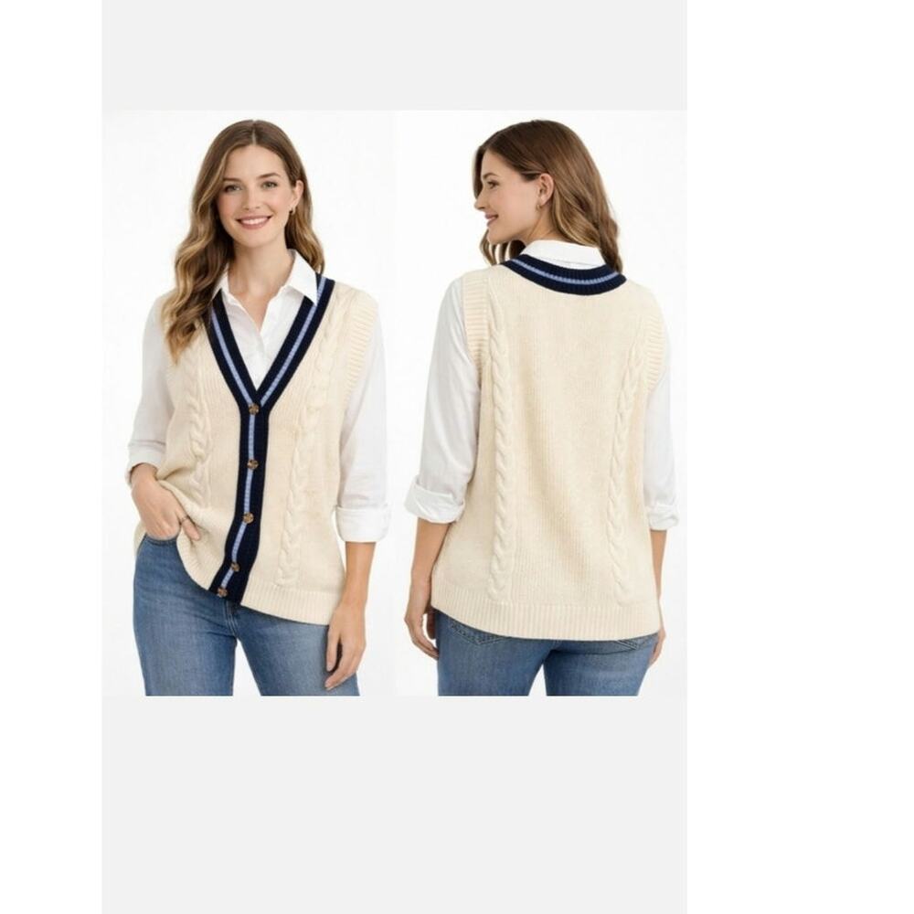 Torrid Cable Knit V neck Sweater Vest NWT Large/12 Preppy Academia
